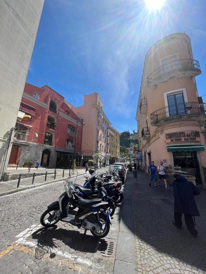 Centro Stabia Apartment Castellammare di Stabia Ngoại thất bức ảnh